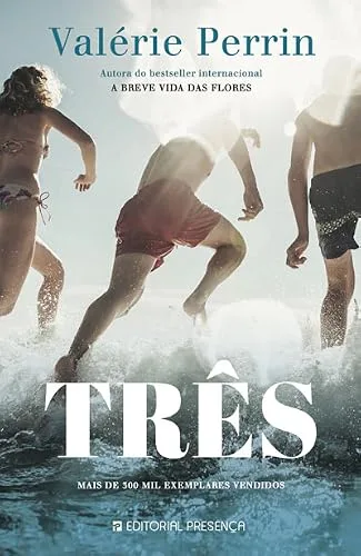 Três
